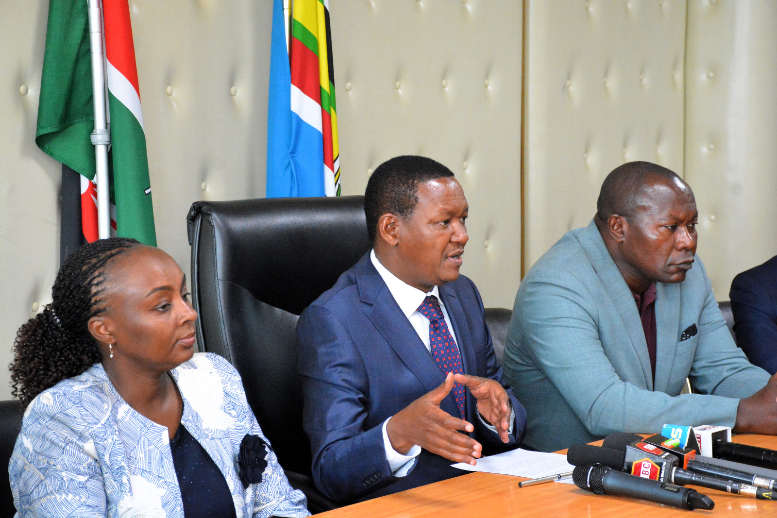 Tourism and wildlife cabinet secretary Dr Alfred Mutua when he addressed the media on the state of tourism in the country. He was accompanied by Mike Macharia CEO Kenya association of hotel keepers, Fred Odek, chairman Kenya tourism federation ( both on the left) and Catherine Murage treasurer KAHC and June Chepkemei CEO kenya tourism board.
