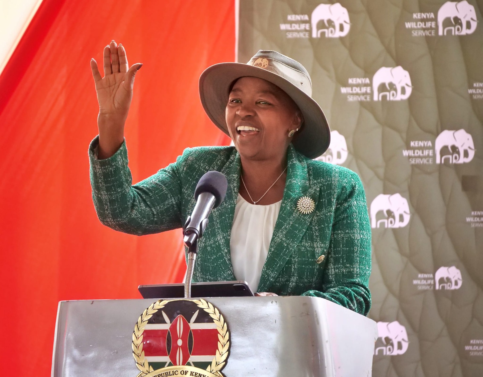 220 Students and The First Lady Hosted For Game Drive, Urged  To Support Kenya’s Conservation Agenda – 11/10/2024